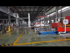 Το εργοστάσιο παρουσιάζει